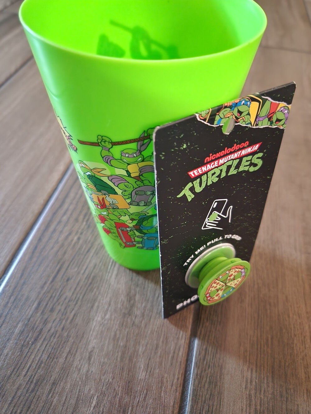 Green Kids Cup with TMNT Pop Socket